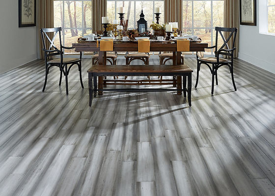Home Usage Loose Lay Vinyl Flooring Wood With Wear Resisting Function