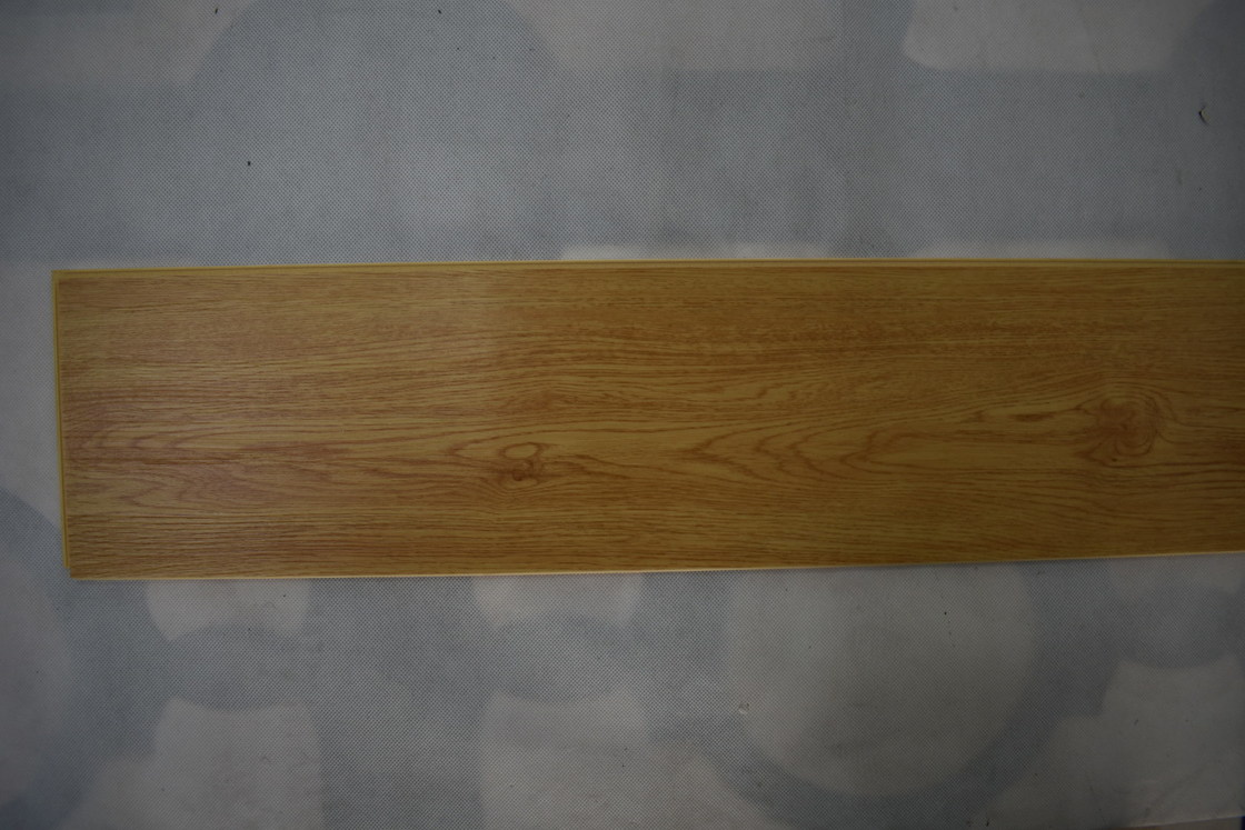 5.5mm - 7mm Vinyl WPC Flooring , Anti - Slip Rigid Click Pvc Flooring